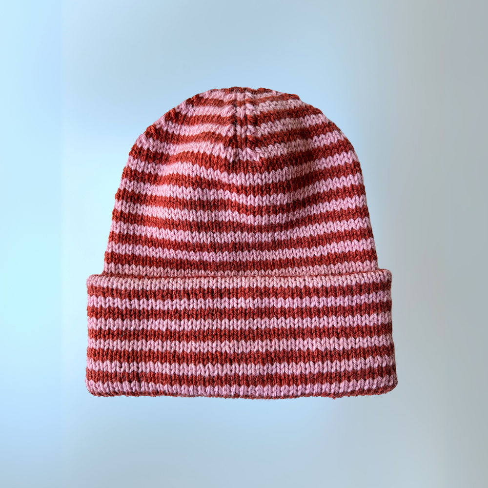 The Tall Staple Beanie – New Wave Knitting